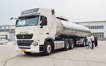 寧夏物流公司擬在我司訂購一批鮮奶運輸半掛車