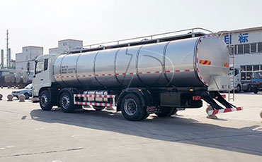 緬甸欽梭瑞光乳業(yè)引進(jìn)中國天潤新東鮮奶運(yùn)輸車